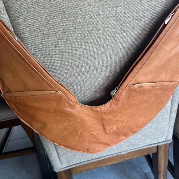 COPY - SASH Brown Vegan Leather Crossbody Multi Use Sling Bag - Picture 4 of 5